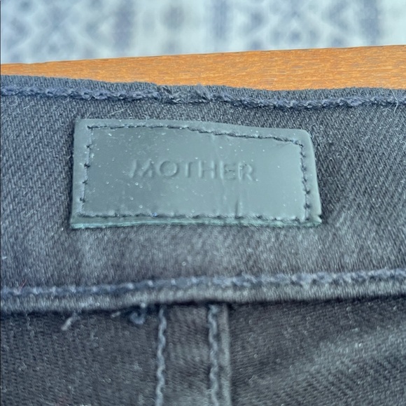 MOTHER Denim Black Dark Cargo Pants - Picture 3 of 7